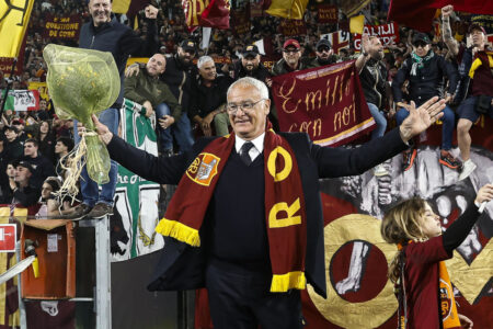 Claudio Ranieri Roma fans goodbye