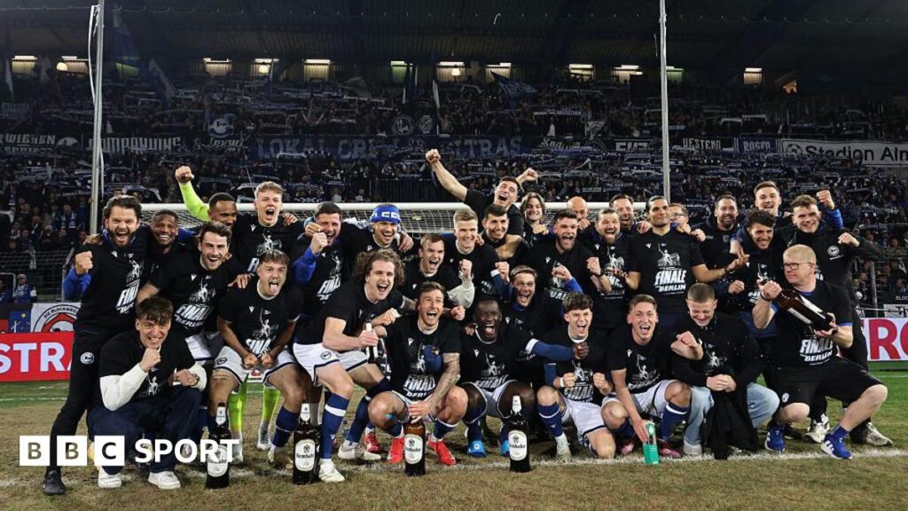 Conspiracies and babies in nightclubs - Arminia chase history
