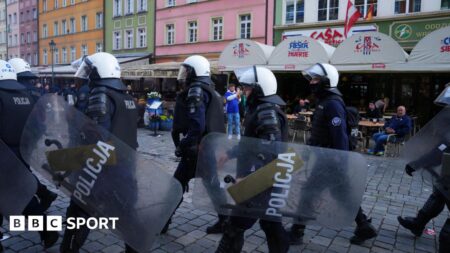 Fans arrested after clashes before Conference League final