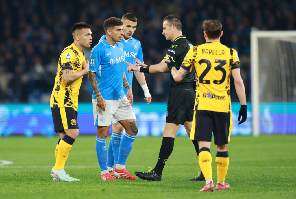 Lautaro Martinez Giovanni Di Lorenzo Napoli Inter