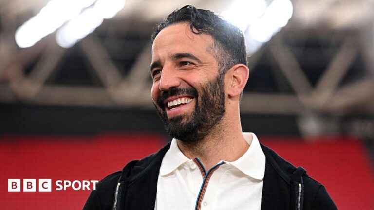 Man Utd 'would be seen differently with Europa win'