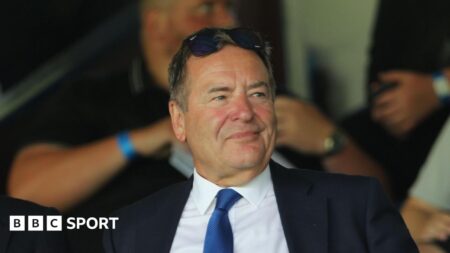 Stelling resigns as Hartlepool president over takeover delay