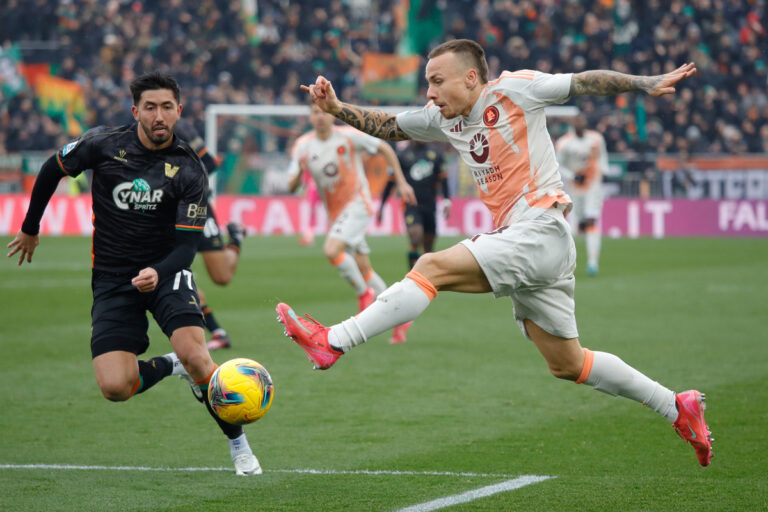 Al-Hilal in a hurry to finalise Angelino deal but still have Theo hope