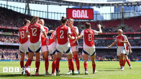 Arsenal to play all WSL home games at Emirates